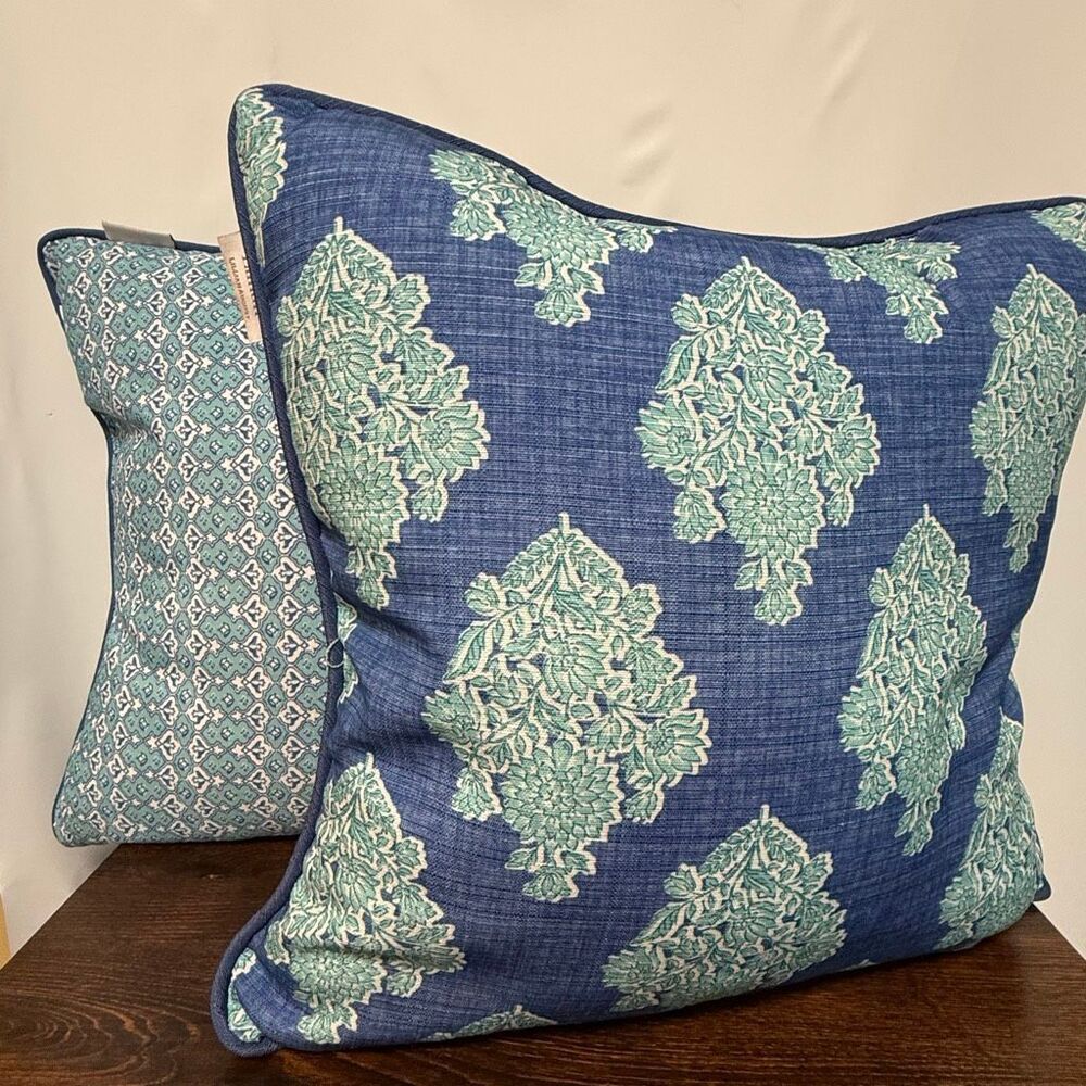 Lillian August 2 set outdoor Pillow 2 sided print teal and blue size 19x19”